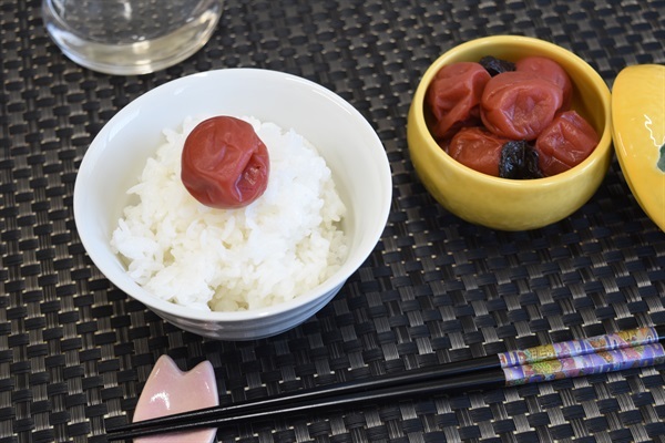 蔵王の完熟白加賀梅100g　（梅庵宗久）
